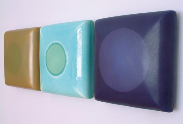 5 Small, Medium and Large Circles - Glazed Ceramics - 2008 - 160 x 30 x 10 cm