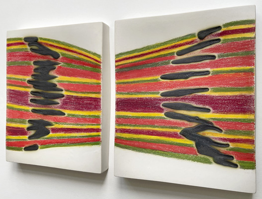 Stream right - Mixed Media on Stoneware - 2025 - 30.5 x 53 x 3.5 cm